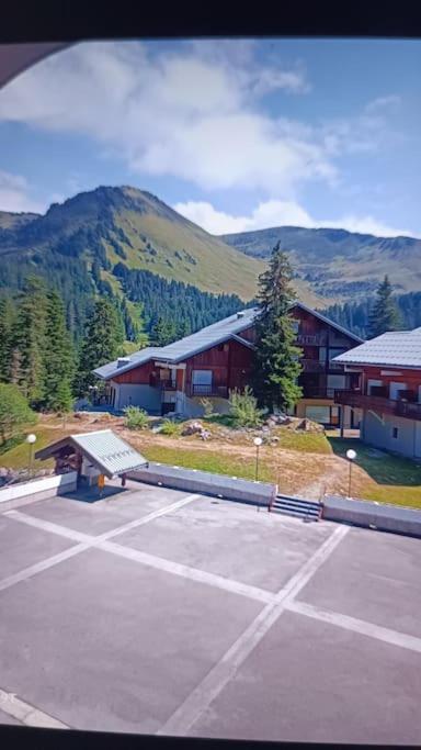 Studio Au Pied Des Pistes Avec Vue Sur La Montagne Mieussy Esterno foto